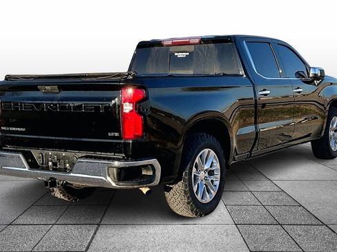 Used 2019 Chevrolet Silverado 1500 LTZ w/ LTZ Convenience Package image 10