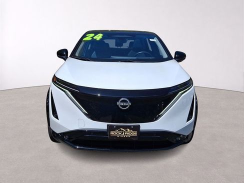 Used 2024 Nissan Ariya AWD image 2