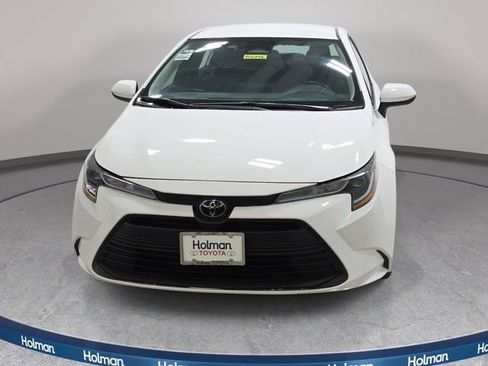 Certified 2024 Toyota Corolla LE image 2