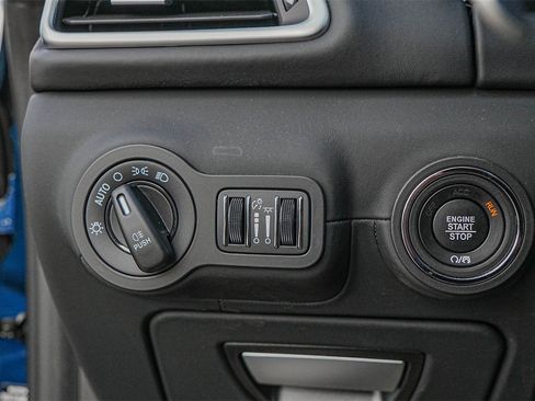 Used 2024 Maserati Ghibli Trofeo image 24