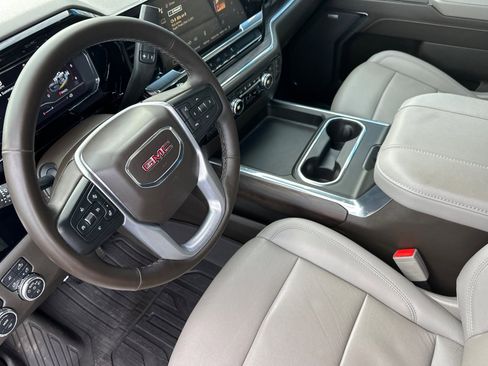 Used 2024 GMC Sierra 2500 SLT w/ Max Trailering Package image 10