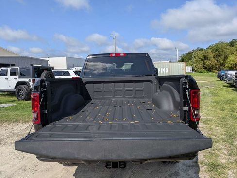 New 2026 RAM 2500 Big Horn AWD/4WD image 13