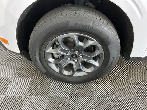 Used 2022 Ford Maverick XLT w/ Equipment Group 300A Standard AWD/4WD image 9