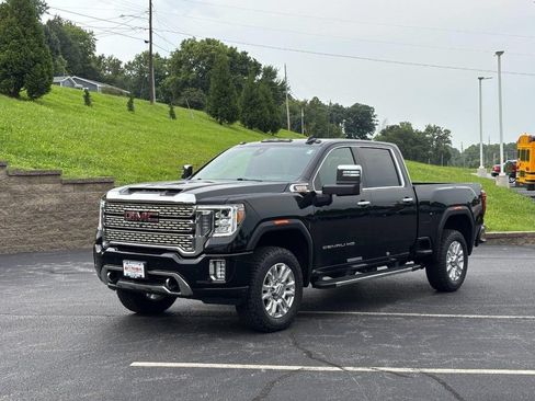 Used 2022 GMC Sierra 2500 Denali w/ Technology Package AWD/4WD image 7