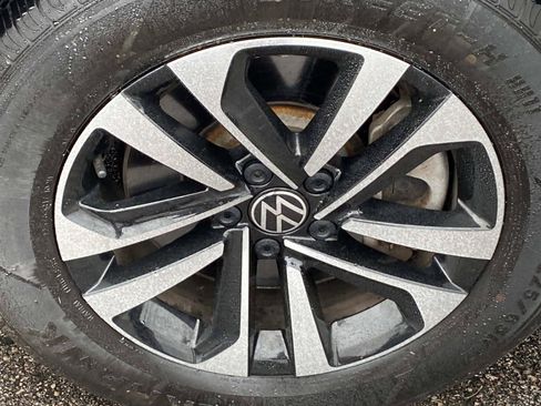 Used 2022 Volkswagen Tiguan S AWD/4WD image 28