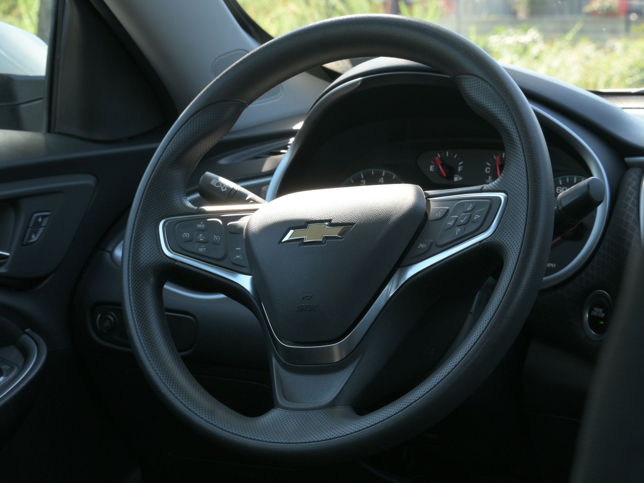 Used 2025 Chevrolet Malibu LT FWD image 17
