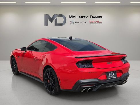 Used 2024 Ford Mustang GT Premium RWD image 13