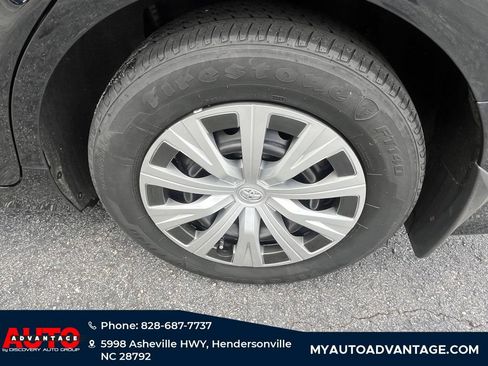 Used 2024 Toyota Camry LE FWD image 29
