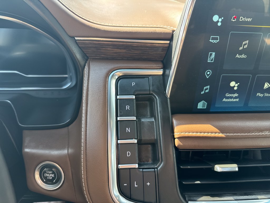 Used 2022 Chevrolet Tahoe High Country AWD/4WD image 24
