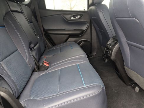 Used 2024 Chevrolet Blazer RS w/ Enhanced Convenience Package image 26