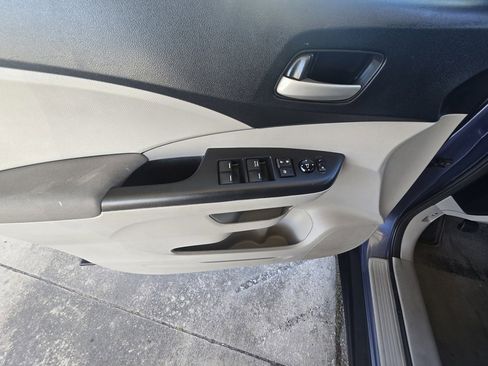 Used 2014 Honda CR-V LX image 39