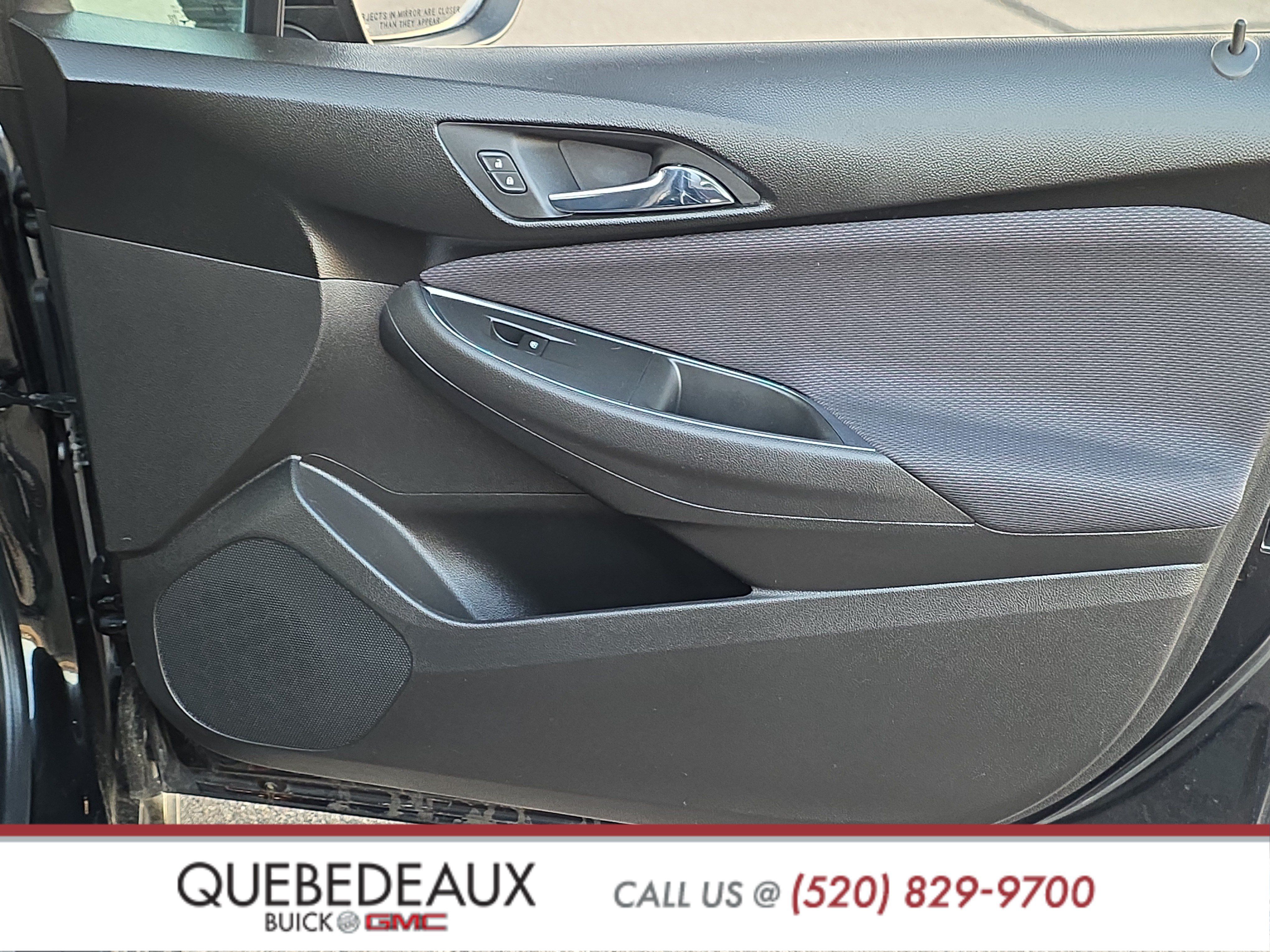 Used 2018 Chevrolet Cruze LT w/ Redline Edition FWD image 23