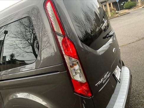 Used 2016 Ford Transit Connect Titanium image 22