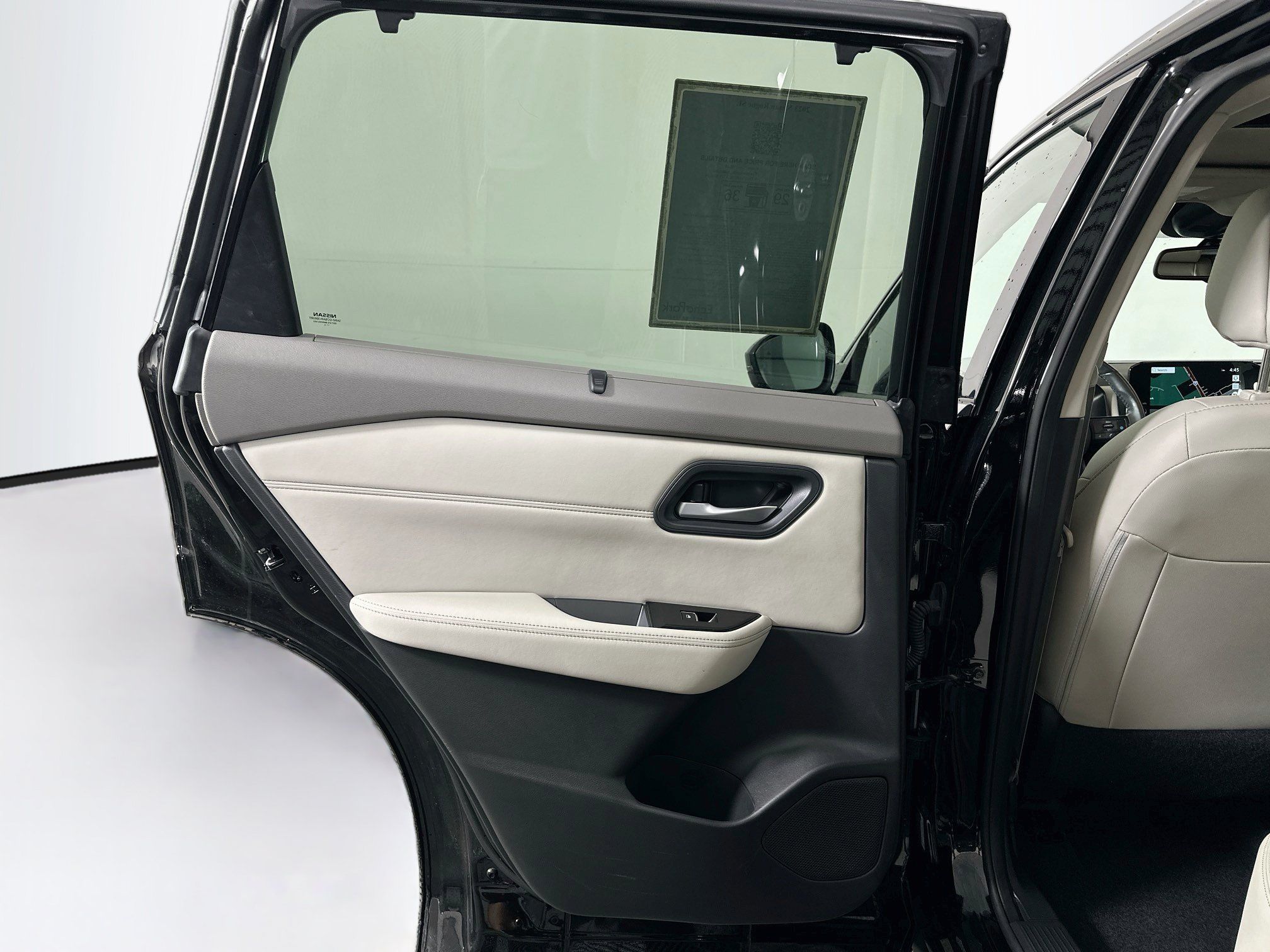 Used 2023 Nissan Rogue SL w/ SL Premium Package FWD image 28