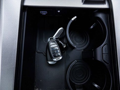 Used 2020 Hyundai Palisade Limited image 31