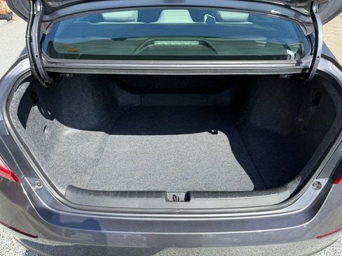 Used 2019 Honda Accord EX-L image 11