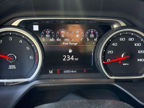 Used 2021 Chevrolet Tahoe Premier image 10