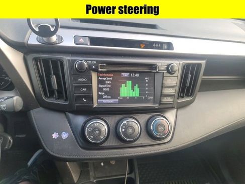 Used 2018 Toyota RAV4 LE image 12