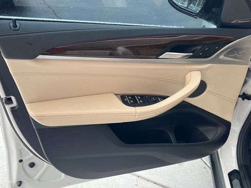 Used 2019 BMW X3 sDrive30i w/ Premium Package image 15