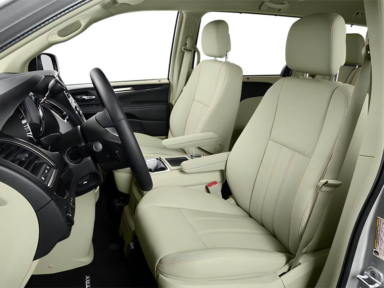 Used 2013 Chrysler Town & Country Touring FWD image 6