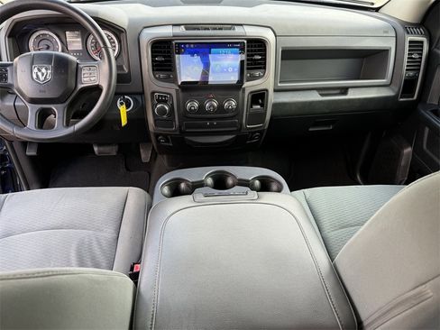 Used 2014 RAM 1500 Express image 25