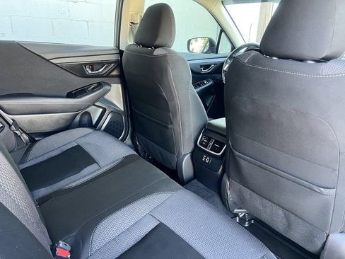 Used 2024 Subaru Outback Premium AWD/4WD image 14