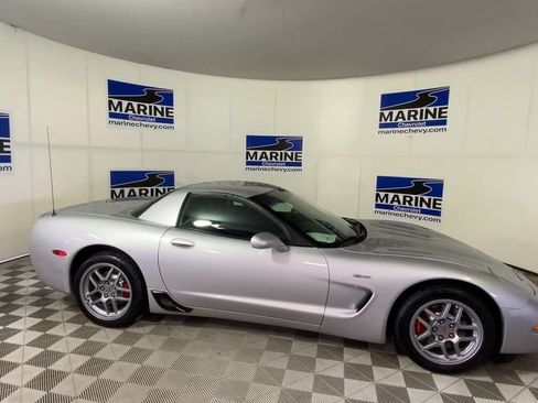 Used 2003 Chevrolet Corvette Z06 w/ Memory Package, 3 Drivers RWD image 3