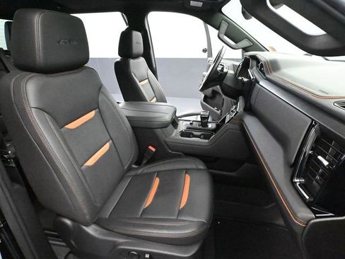 Used 2025 GMC Sierra 1500 AT4 w/ AT4 Premium Package image 58