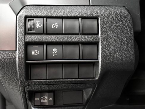 Certified 2025 Toyota Tacoma SR5 image 12