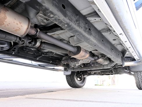 Used 2006 Toyota Tundra SR5 w/ All Weather Guard Pkg image 44