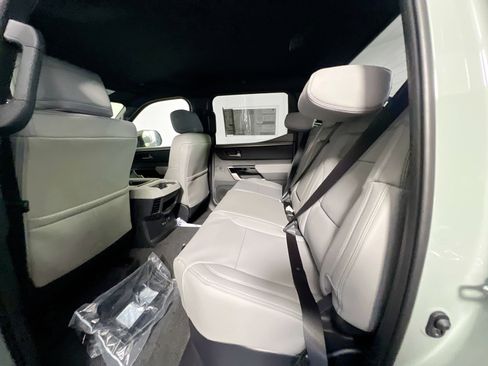 New 2026 Toyota Tundra Limited AWD/4WD image 29
