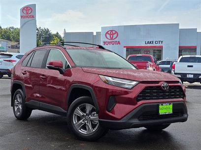 New 2025 Toyota RAV4 XLE w/ Convenience Package