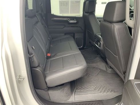 Certified 2025 Chevrolet Silverado 1500 LTZ AWD/4WD image 27