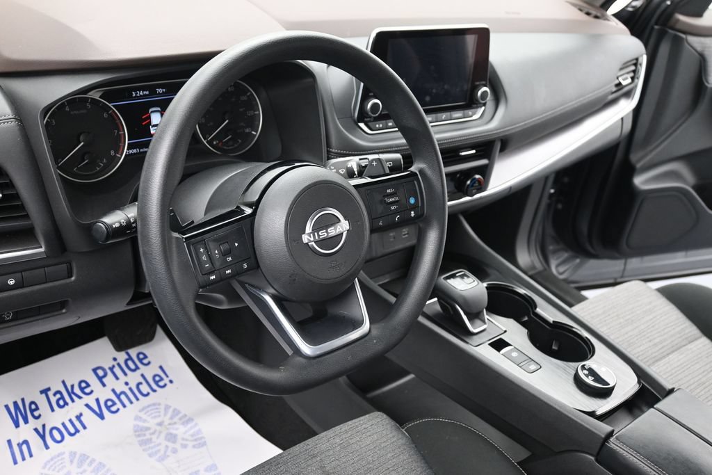 Used 2023 Nissan Rogue SV AWD/4WD image 15