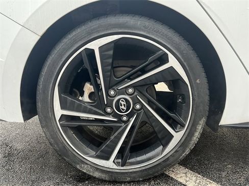 Used 2023 Hyundai Elantra N Line image 21