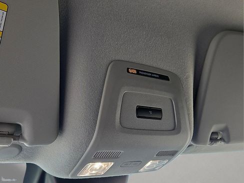 New 2026 Ford Transit 250 148 Medium Roof image 17