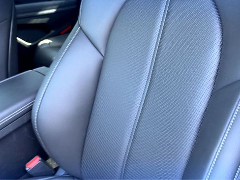 New 2026 Genesis G70 2.5T image 4