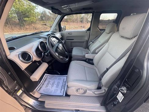 Used 2011 Honda Element EX image 18