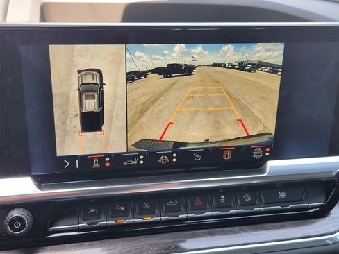 New 2026 Chevrolet Silverado 1500 LTZ w/ Z71 Off-Road Package AWD/4WD image 14