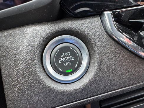Used 2024 Chevrolet Colorado W/T RWD image 20