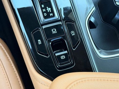 Certified 2025 Lexus NX 250 FWD w/ Premium Package image 22