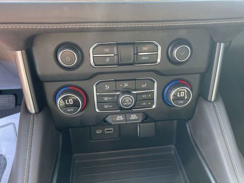 Used 2021 Chevrolet Tahoe LS w/ Driver Alert Package RWD image 19