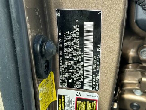 Used 2013 Toyota Venza LE image 35