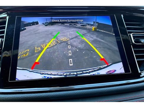 Certified 2025 Dodge Durango GT image 28