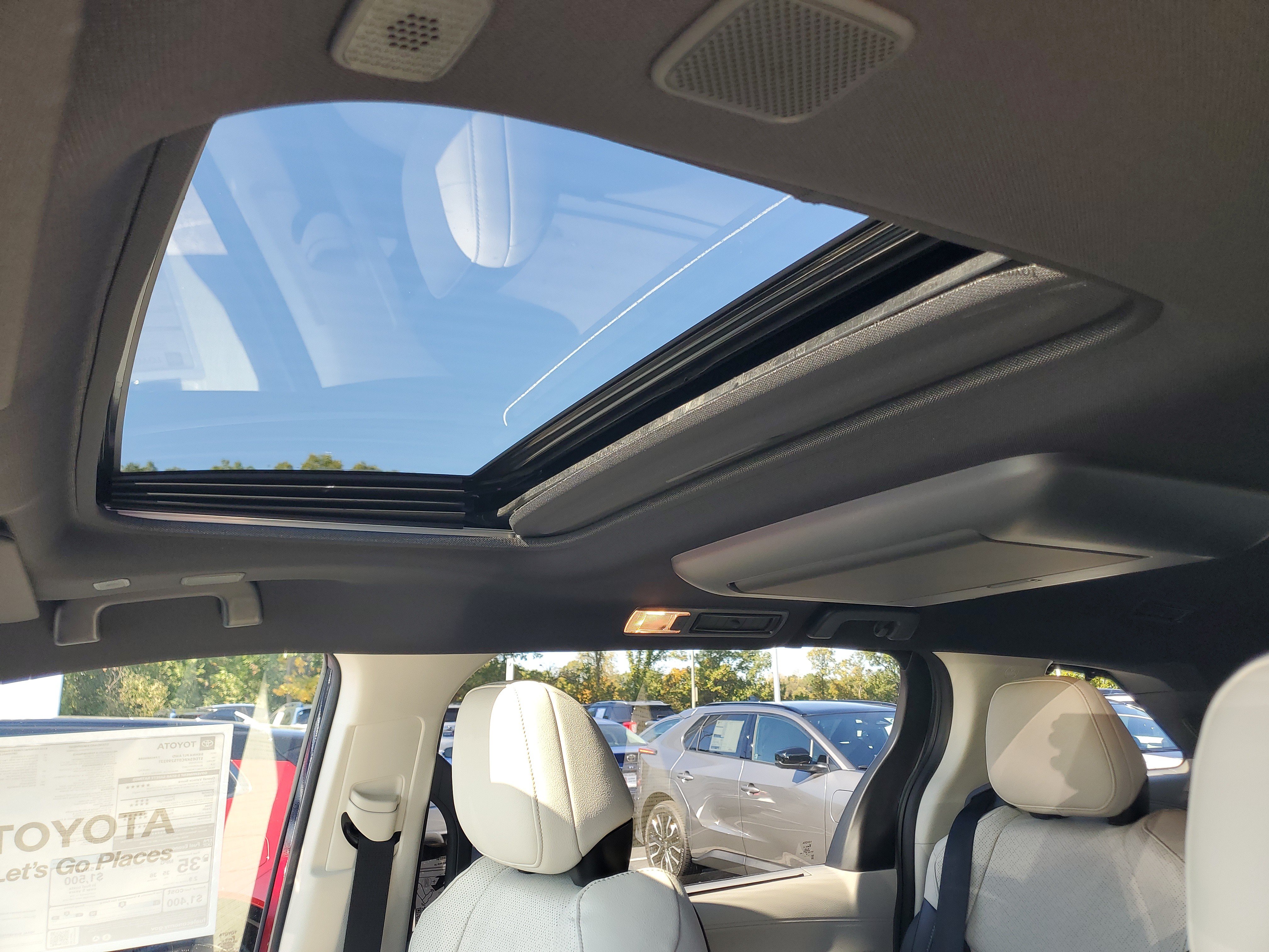 New 2026 Toyota Sienna Platinum AWD/4WD image 22