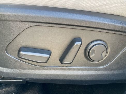 Used 2025 Hyundai Tucson SEL image 13