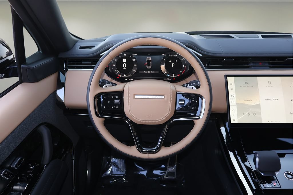 New 2026 Land Rover Range Rover Sport Dynamic SE AWD/4WD image 14