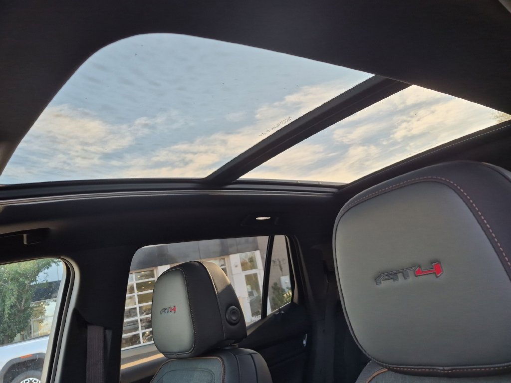 New 2027 GMC Terrain AT4 w/ Technology Package II AWD/4WD image 21