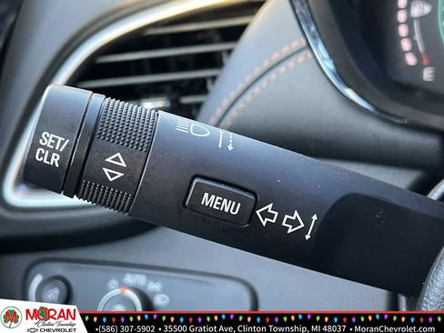 Certified 2022 Chevrolet Trax LT w/ LT Convenience Package image 25