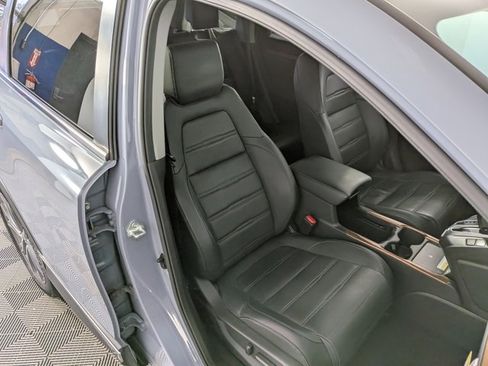 Used 2022 Honda CR-V Touring image 33